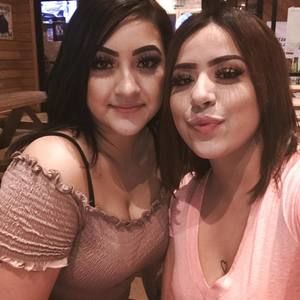 Meet your Posher, Stephany